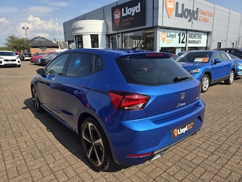 Used SEAT Ibiza 2024 for sale - 79184105: Photo