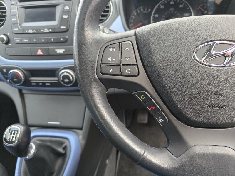 Used Hyundai i10 2017 for sale - 77653282: Photo 31