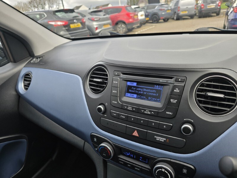 Used Hyundai i10 2017 for sale - 77653282: Photo 36