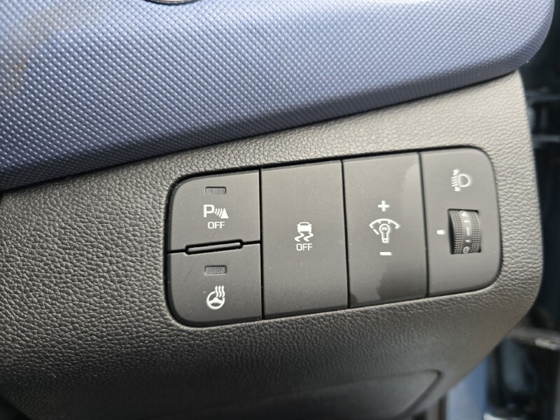 Used Hyundai i10 2017 for sale - 77653282: Photo 42