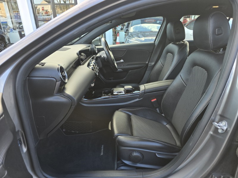 Used Mercedes-Benz A-Class 2018 for sale - 76982403: Photo 4