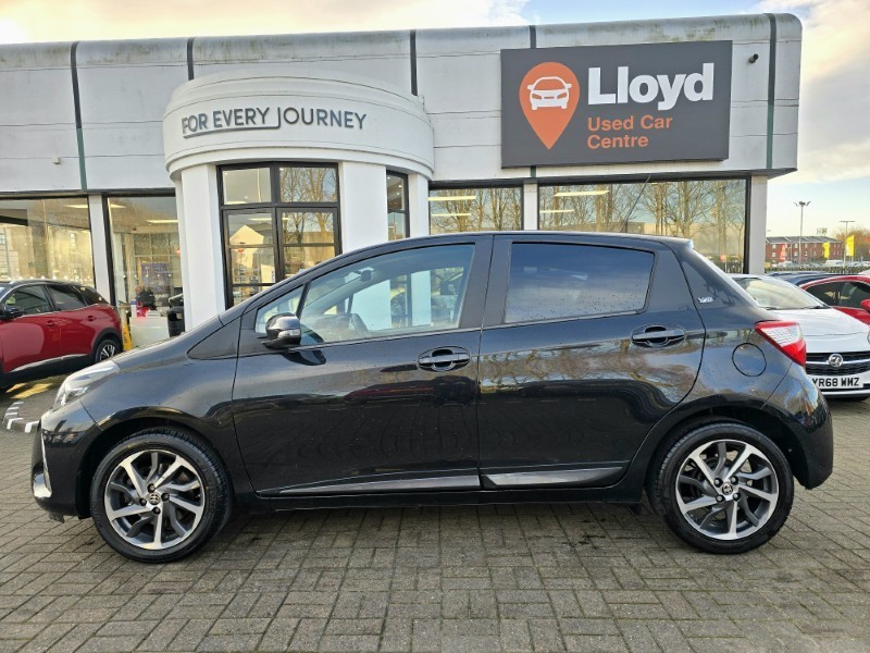 Used Toyota Yaris 2020 for sale - 77087670: Photo 11