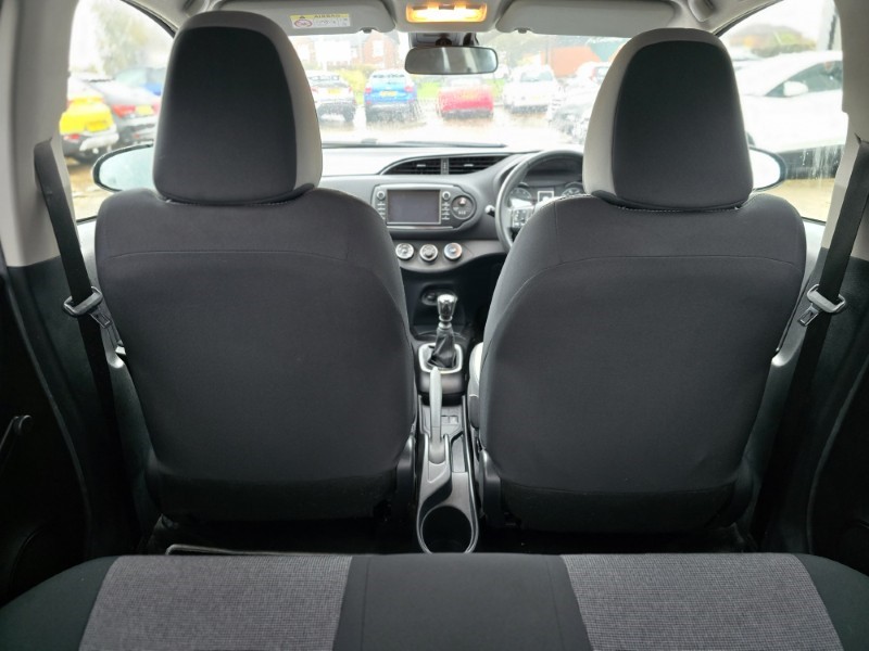 Used Toyota Yaris 2020 for sale - 77087670: Photo 18