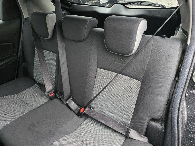 Used Toyota Yaris 2020 for sale - 77087670: Photo 21