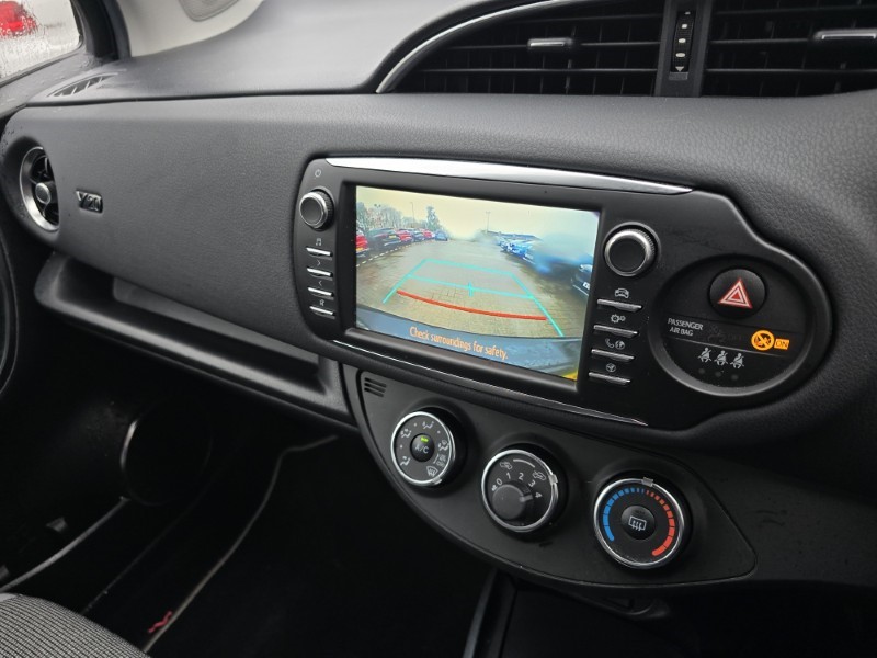 Used Toyota Yaris 2020 for sale - 77087670: Photo 37