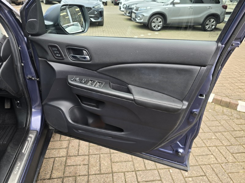 Used Honda CR-V 2018 for sale - 77687509: Photo 29