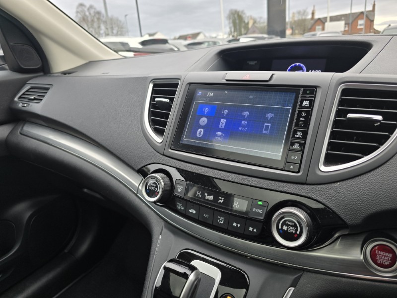 Used Honda CR-V 2018 for sale - 77687509: Photo 40