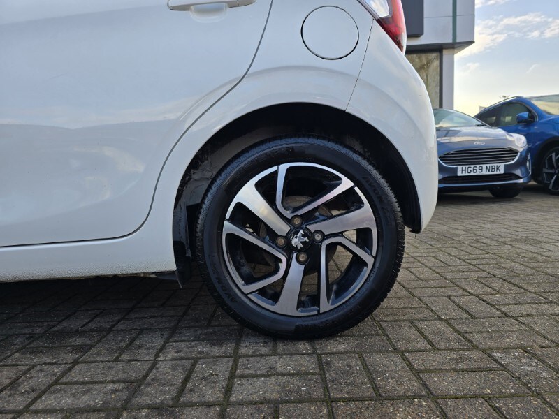 Used Peugeot 108 2018 for sale - 77367155: Photo 14