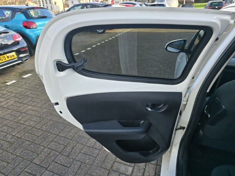 Used Peugeot 108 2018 for sale - 77367155: Photo 17