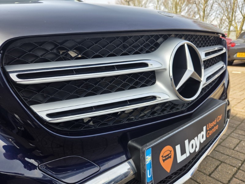 Used Mercedes-Benz GLC 2018 for sale - 78133662: Photo 57