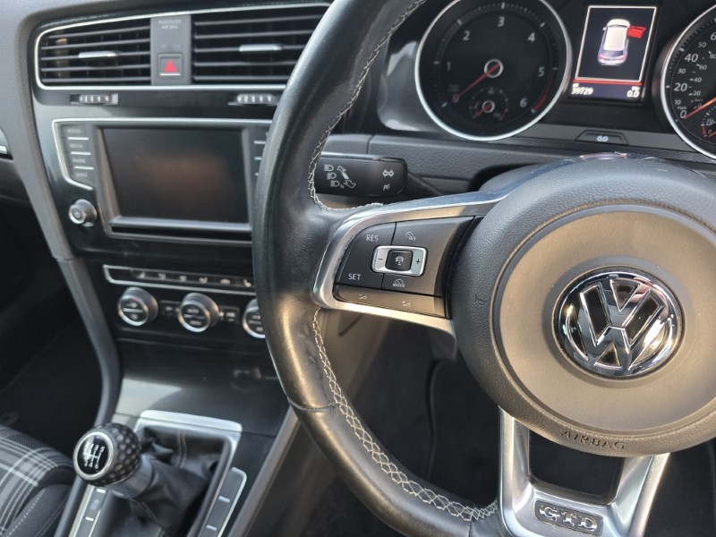 Used Volkswagen Golf 2017 for sale - 77391865: Photo 30