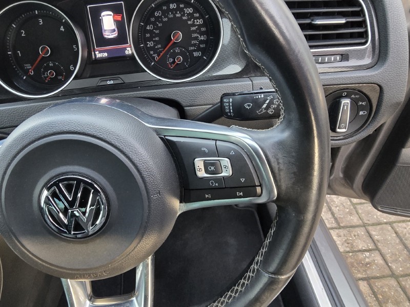 Used Volkswagen Golf 2017 for sale - 77391865: Photo 32