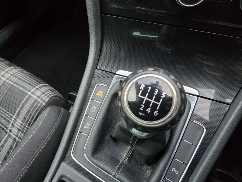 Used Volkswagen Golf 2017 for sale - 77391865: Photo 38