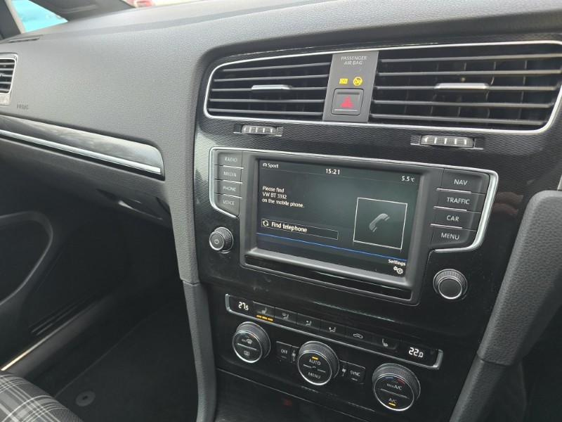 Used Volkswagen Golf 2017 for sale - 77391865: Photo 42