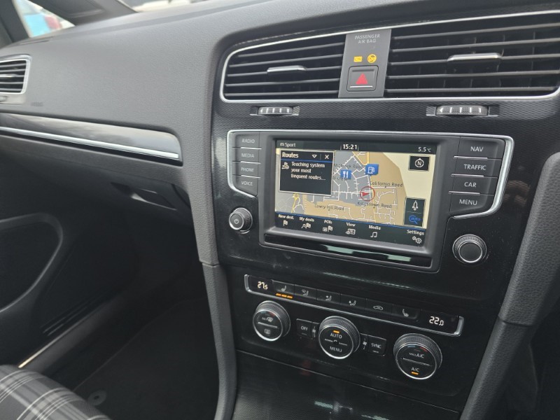 Used Volkswagen Golf 2017 for sale - 77391865: Photo 44