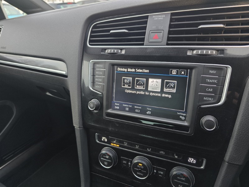 Used Volkswagen Golf 2017 for sale - 77391865: Photo 56