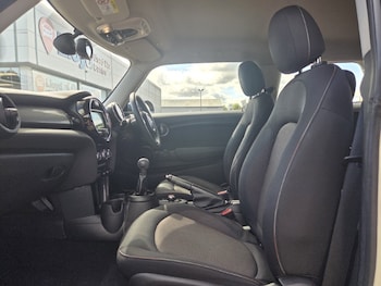 Used MINI Hatch 2019 for sale - 79512314: Photo