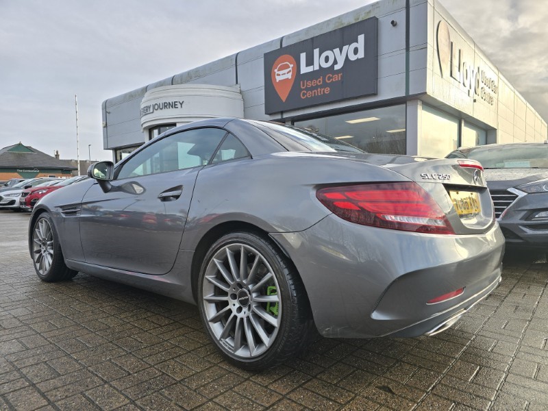 Used Mercedes-Benz SLC 2017 for sale - 77195338: Photo 3