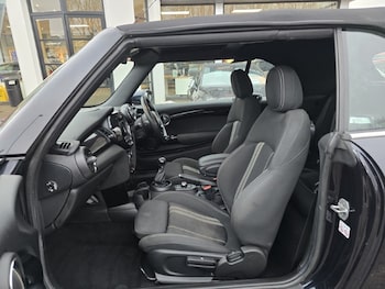 Used MINI Convertible 2020 for sale - 77151593: Photo