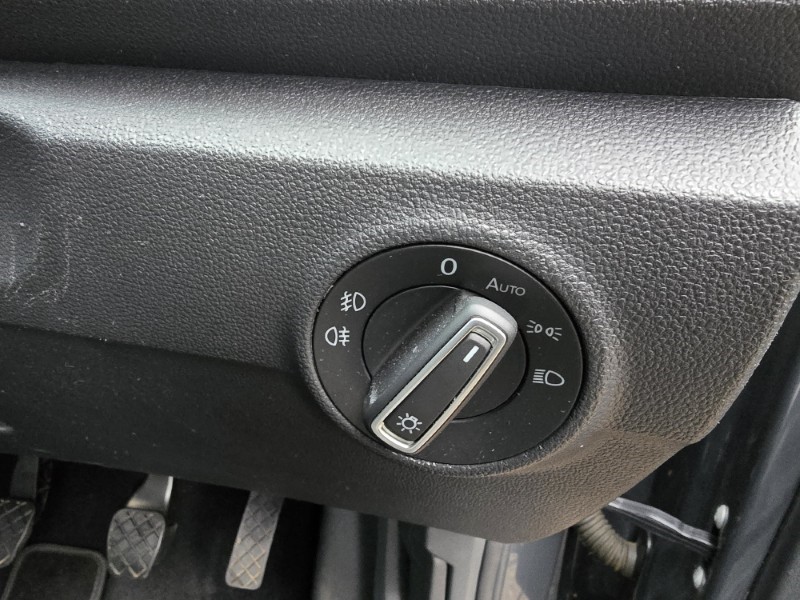 Used Volkswagen T-Roc 2018 for sale - 76981802: Photo 35