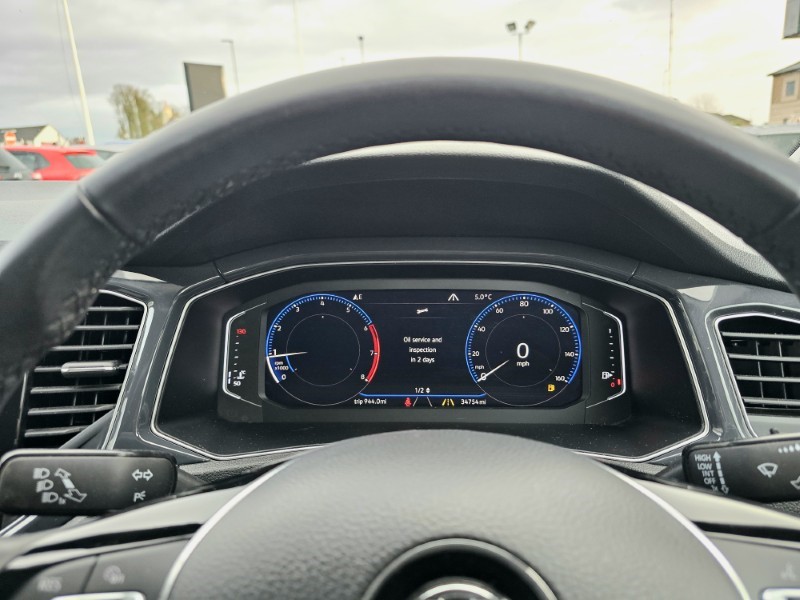 Used Volkswagen T-Roc 2018 for sale - 76981802: Photo 39