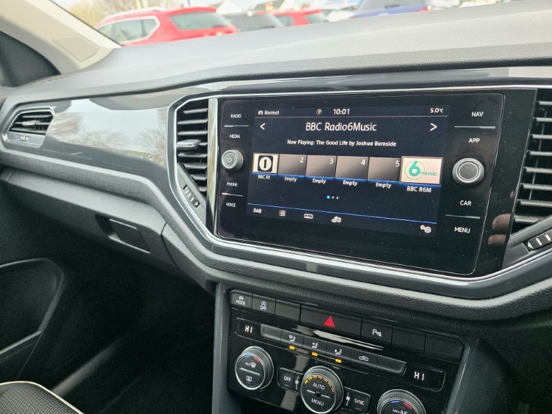 Used Volkswagen T-Roc 2018 for sale - 76981802: Photo 43