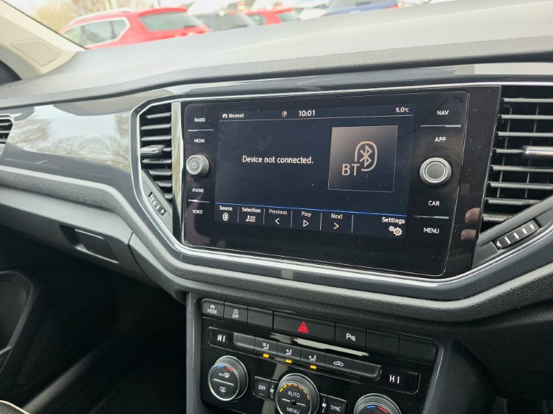 Used Volkswagen T-Roc 2018 for sale - 76981802: Photo 44