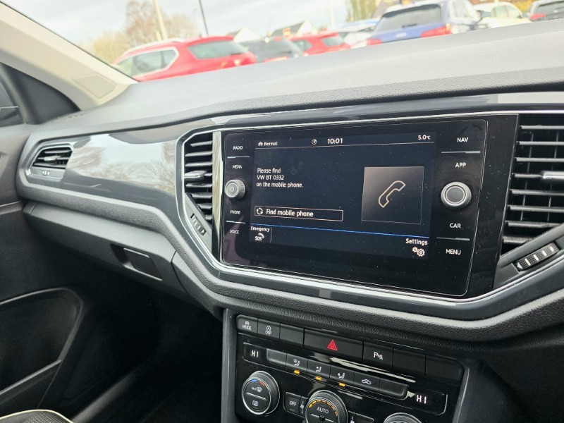 Used Volkswagen T-Roc 2018 for sale - 76981802: Photo 45