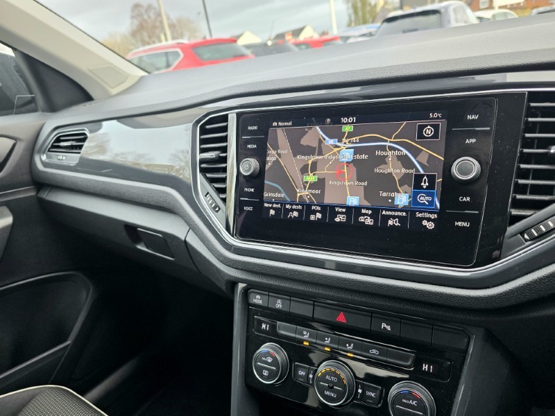 Used Volkswagen T-Roc 2018 for sale - 76981802: Photo 47