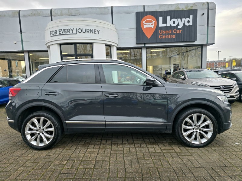 Used Volkswagen T-Roc 2018 for sale - 76981802: Photo 6