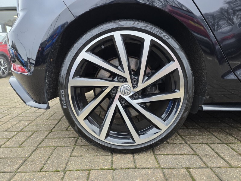 Used Volkswagen Golf 2019 for sale - 77449937: Photo 10