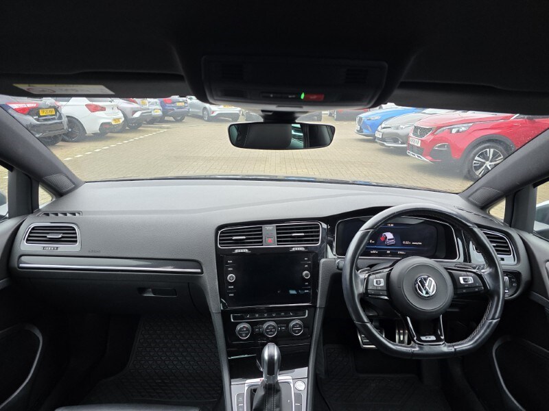 Used Volkswagen Golf 2019 for sale - 77449937: Photo 11