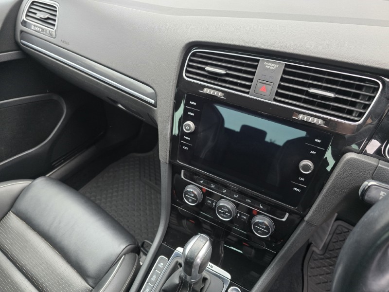 Used Volkswagen Golf 2019 for sale - 77449937: Photo 38