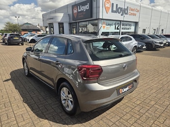 Used Volkswagen Polo 2018 for sale - 79391669: Photo