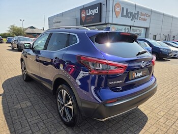 Used Nissan Qashqai 2018 for sale - 79243777: Photo