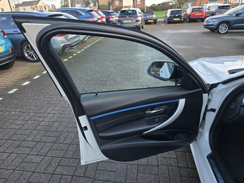 Used BMW 3 Series 2018 for sale - 77375932: Photo 19