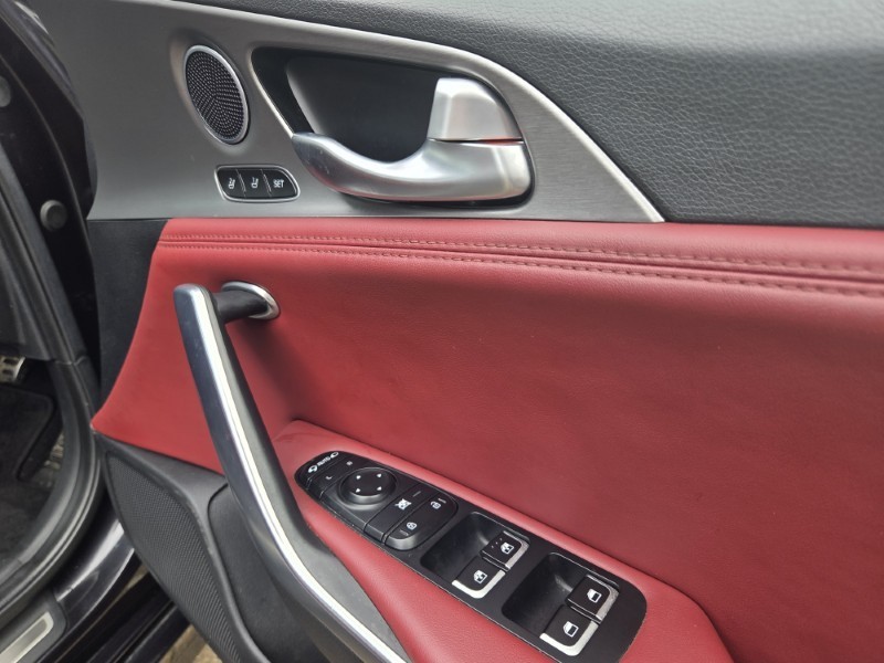 Used Kia Stinger 2018 for sale - 77988576: Photo 20