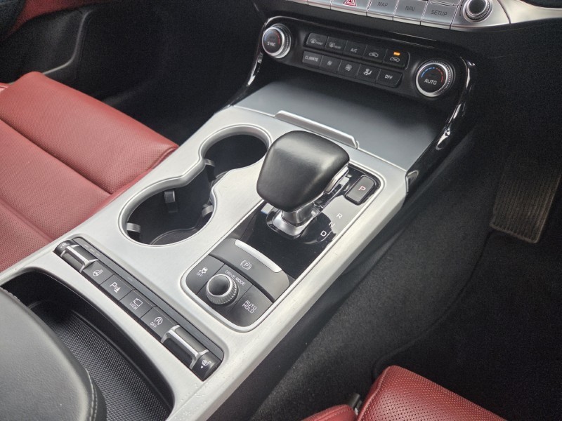 Used Kia Stinger 2018 for sale - 77988576: Photo 25