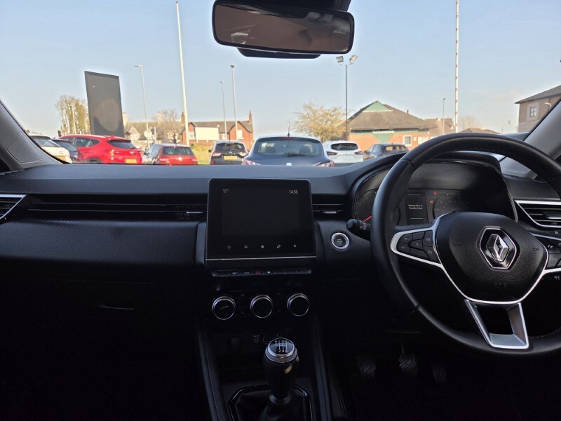 Used Renault Clio 2021 for sale - 77758763: Photo 11