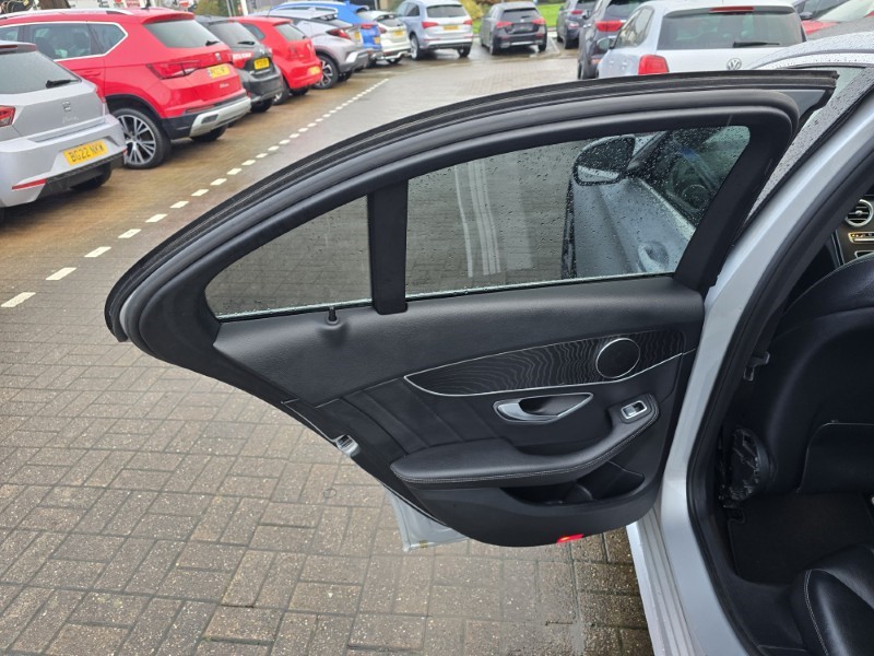 Used Mercedes-Benz C Class 2019 for sale - 76982364: Photo 20