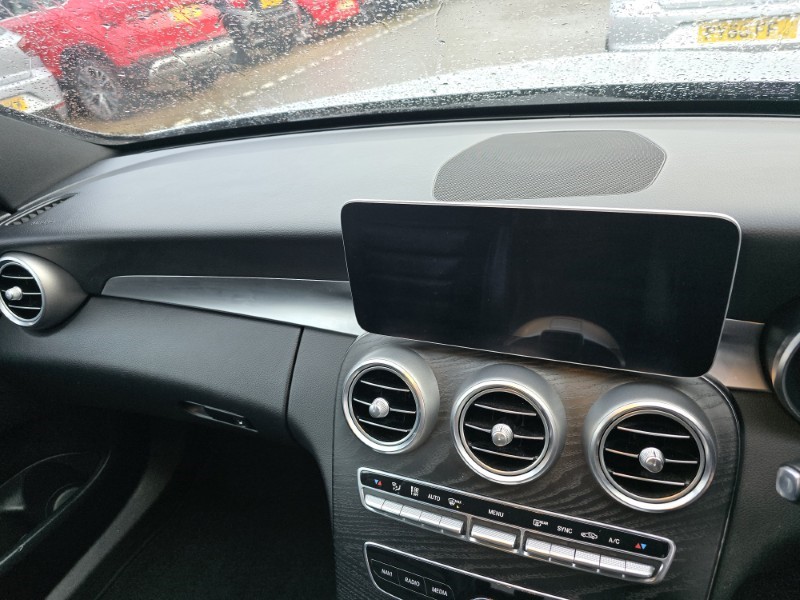 Used Mercedes-Benz C Class 2019 for sale - 76982364: Photo 28