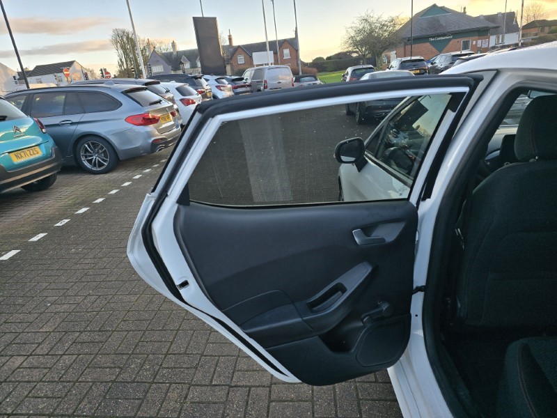 Used Ford Fiesta 2020 for sale - 77300605: Photo 17