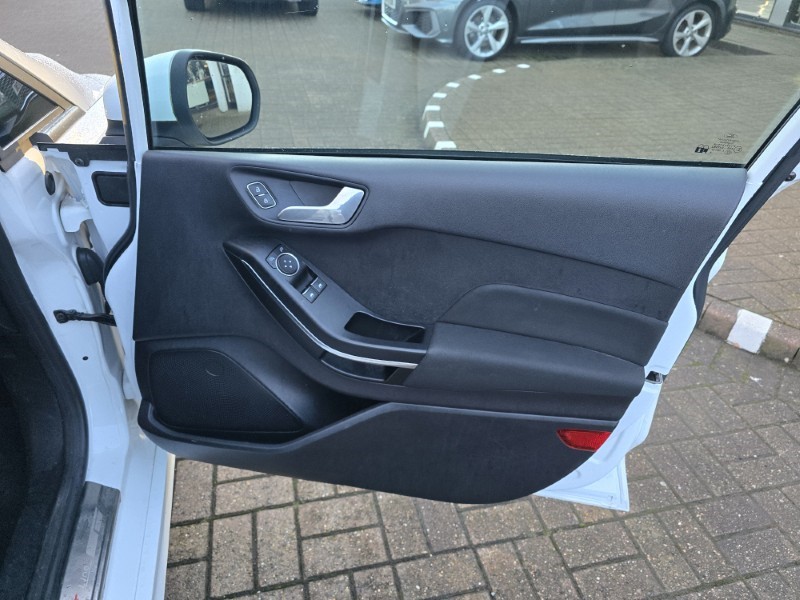 Used Ford Fiesta 2020 for sale - 77300605: Photo 21