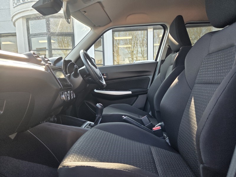 Used Suzuki Swift 2019 for sale - 77975606: Photo 4