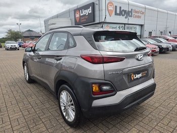 Used Hyundai KONA 2018 for sale - 79029852: Photo