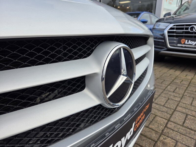 Used Mercedes-Benz C Class 2019 for sale - 77830052: Photo 13