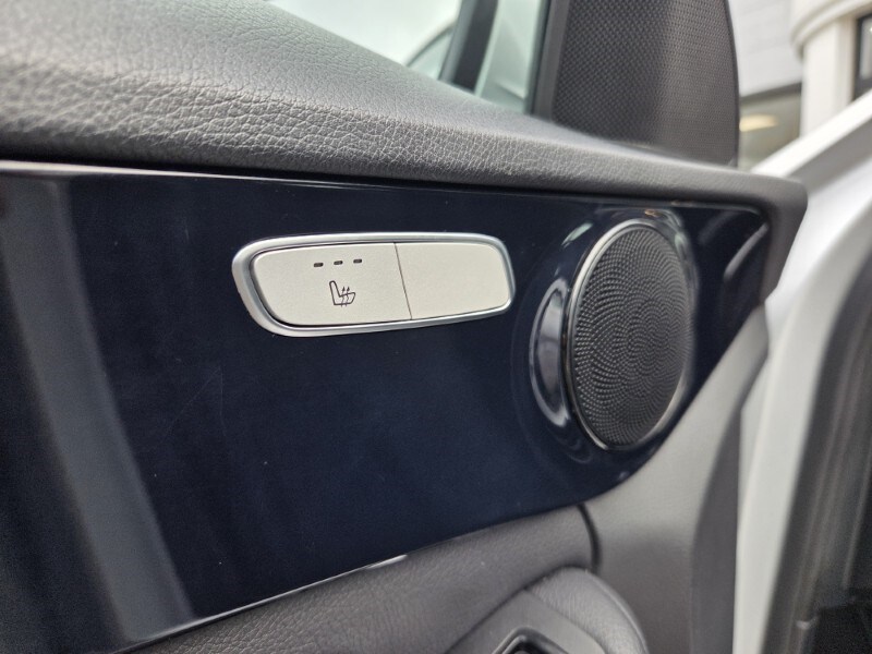 Used Mercedes-Benz C Class 2019 for sale - 77830052: Photo 24