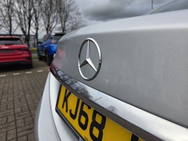 Used Mercedes-Benz C Class 2019 for sale - 77830052: Photo 58