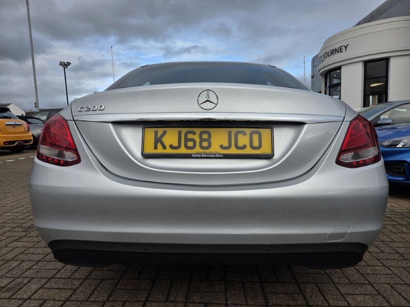 Used Mercedes-Benz C Class 2019 for sale - 77830052: Photo 8