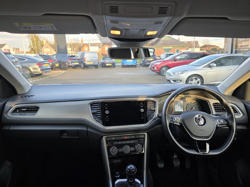 Used Volkswagen T-Roc 2020 for sale - 77459846: Photo 11